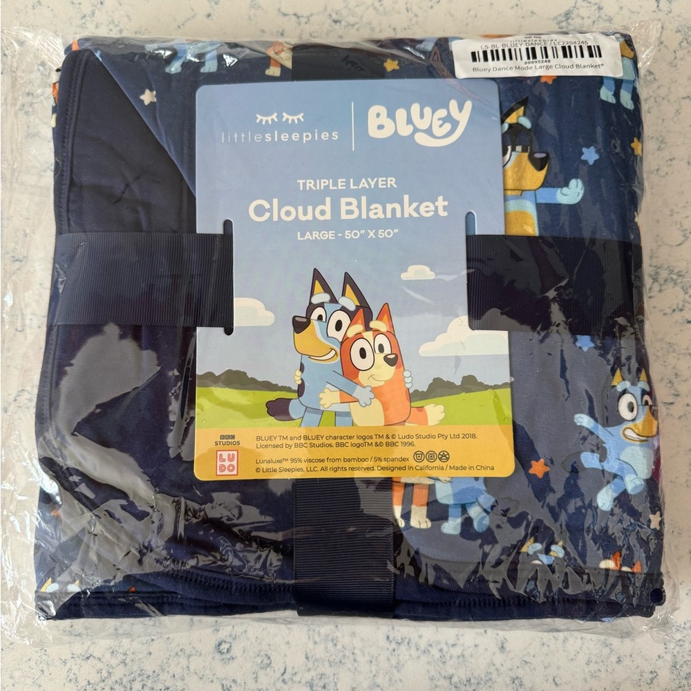 Bluey Large Cloud Blanket - Little Sleepies